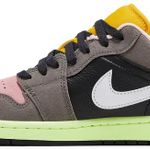 Tênis Air Jordan 1 Low Tokyo Bio Hack