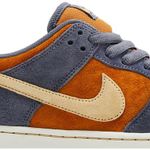 Tênis Nike Dunk Low SB Light Carbon Monarch