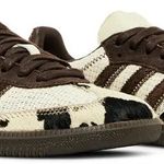 Tênis Adidas Notitle  x Samba Cow Print