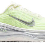 Tênis Nike Vomero Plus Barely Volt