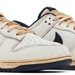 Tênis Nike Stranger Things x Nike Dunk Low Phantom