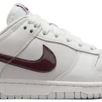 Tênis Nike Dunk Low Plum Chalk
