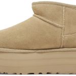 Bota UGG Classic Ultra Mini Platform Boot Chestnut