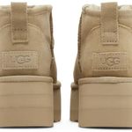 Bota UGG Classic Ultra Mini Platform Boot Chestnut