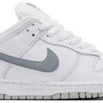 Tênis Nike Supreme x Nike Dunk Low SB White Metallic Silver