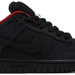 Tênis Nike Supreme x Nike Dunk Low SB Black