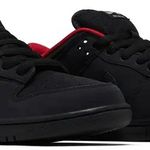 Tênis Nike Supreme x Nike Dunk Low SB Black