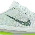 Tênis Nike Vomero Premium Barely Volt