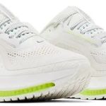 Tênis Nike Pegasus Premium White Volt