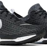 Tênis Nike ZoomX Invincible Run Flyknit 3 Oreo