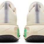 Tênis Nike ZoomX Invincible Run Flyknit 3 Light Cream