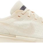 Tênis Nike ZoomX Invincible Run Flyknit 3 Light Cream