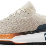 Tênis Nike ZoomX Invincible Run Flyknit 3 Oatmeal Safety Orange