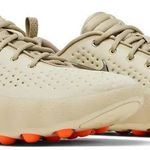 Tênis Nike Mind 002 Light Khaki