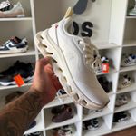 Tênis Loewe x Cloudtilt 2 Cream (PRONTA ENTREGA)