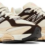 Tênis New Balance 9060 Emerging Brown