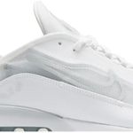 Tênis Nike Air Max 2090 Triple White