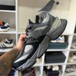 Tênis New Balance 9060 Black Castlerock (PRONTA ENTREGA)