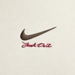Moletom Nike Standard Issue Year of the Horse White