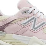 Tênis New Balance 9060 Rose Sugar Ice Wine