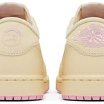 Tênis Travis Scott x Air Jordan 1 Retro Low OG SP Shy Pink