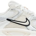 Tênis Nike V5 RNR Summit White Light Orewood