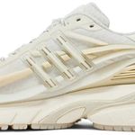 Tênis Adidas Pharrell x VIRGINIA x Adistar Jellyfish Triple White