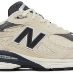 Tênis New Balance Teddy Santis x 990v3 Made in USA Moonbeam