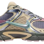 Tênis Nike A Ma Maniére x V5 RNR Light Carbon