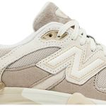 Tênis New Balance 9060 Oatmeal