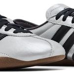 Tênis Adidas Tokyo Silver Metallic