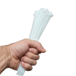 Abraçadeira de Nylon Branca 4,8 × 200 mm com 100 Unidades Fertak – 1303