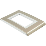 PLACA 4X2 3 POSTOS CONCEPT BRANCO/CHAMPANHE REFINATTO WEG 13978138
