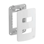 CONJUNTO 4X2 1 INTERRUPTOR PARALELO + 1 TOMADA 20A Br  COMPOSE  WEG 13272580