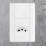 INTERRUPTOR SIMPLES E TOMADA PAD 2P+T 20A C/P DISTANCIADOS SM FAME 053.1436.4