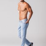 Calça Jeans Skinny Detalhes Puídos Masculina Rock e Soda