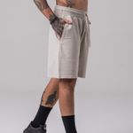 Shorts Com Lavação Bossa Rock e Soda