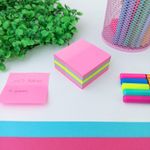 Bloco Adesivo Memo Notes Cores Neons e Suaves 51 mm x 51 mm 250 Folhas Adelbras