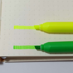 Kit 2 Canetas Marca Texto Grifpen  Tons Neon (Amarelo e Verde) - Faber-Castell