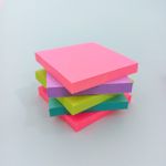 Bloco Adesivo Post-It Cubo 5 Cores Neon 76 mm x 76 mm 450 Folhas - 3M