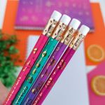 Lápis Grafite Doodles nº2 com Borracha Colorido (Laranja, Rosa Escuro, Roxo e Verde) - Tilibra