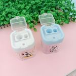 Apontador com Depósito 2 Furos Jumbo e Tradicional Box Panda (Branco e Azul) - Tilibra