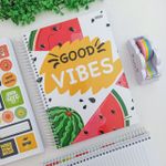 Caderno Universitário Espiral Kbom Feminino 15 Matérias 20 x 27,5 cm 300 Folhas - São Domingos