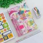 Caderno Universitário Espiral Kbom Feminino 15 Matérias 20 x 27,5 cm 300 Folhas - São Domingos