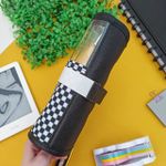 Estojo de Rolo Nécessaire Quadriculado Preto e Branco - Fizz