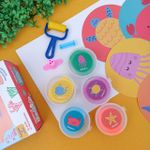 Kit Massinha de Modelar Fundo do Mar com Cards (5 Cores + 2 Ferramentas + 5 Acessórios) - Leo&Leo