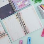 Agenda Espiral Diária Capricho 2024 12,9 cm x 18,7 cm 176 Folhas - Tilibra