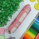 Estojo Escolar Rosa Simples Médio Xadrez - Daterra