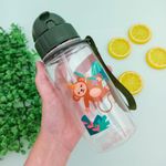 Garrafa Plástica 450 ml Infantil Estampada (Elefante, Girafa, Leão e Macaco) - Weeze