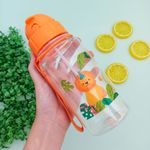 Garrafa Plástica 450 ml Infantil Estampada (Elefante, Girafa, Leão e Macaco) - Weeze